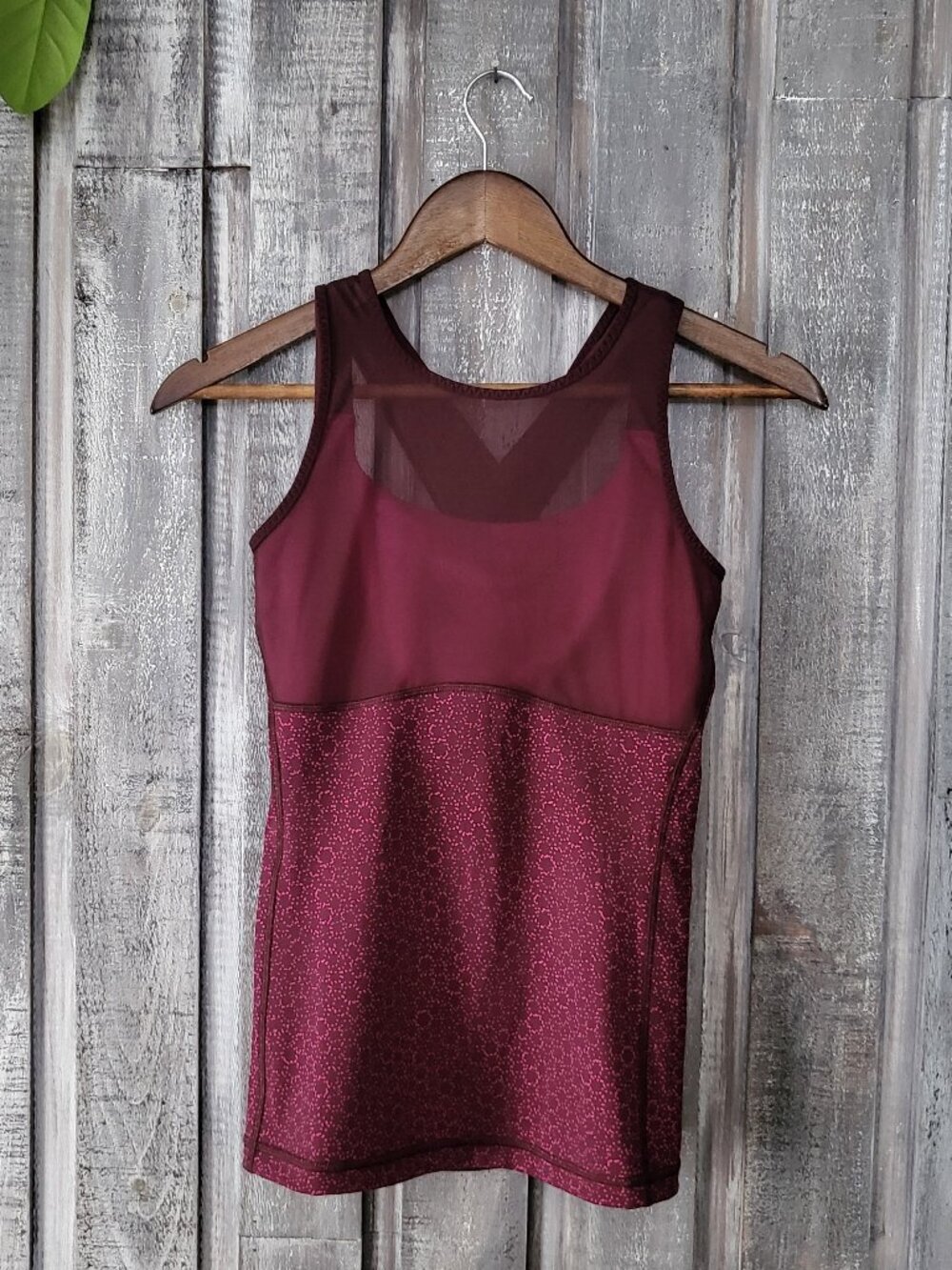 Lululemon Tank Top Burgundy Pixel Mesh Pink